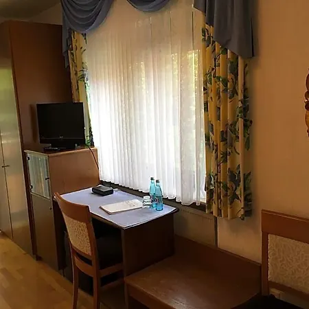 Hotel Zur Sonne Winzenhohl 3*