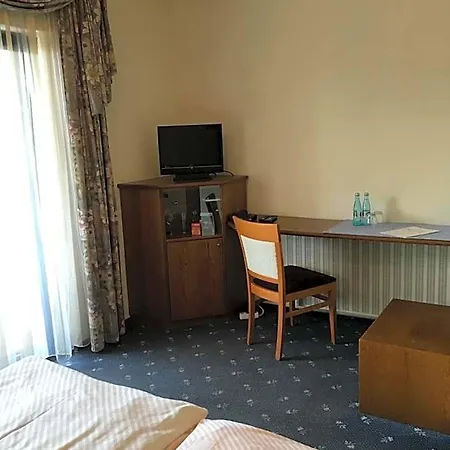 Zur Sonne Winzenhohl Hotel