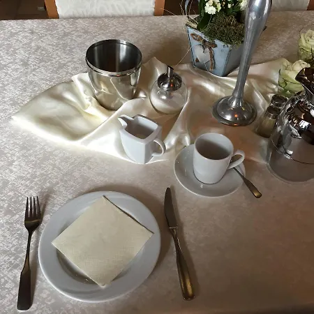 Zur Sonne Winzenhohl Hotell 3*