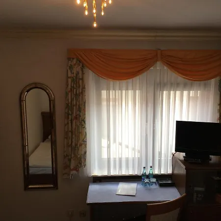 Zur Sonne Winzenhohl Hotel 3*