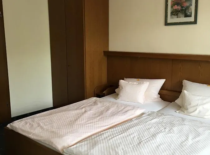 Hotel Zur Sonne Winzenhohl 3*